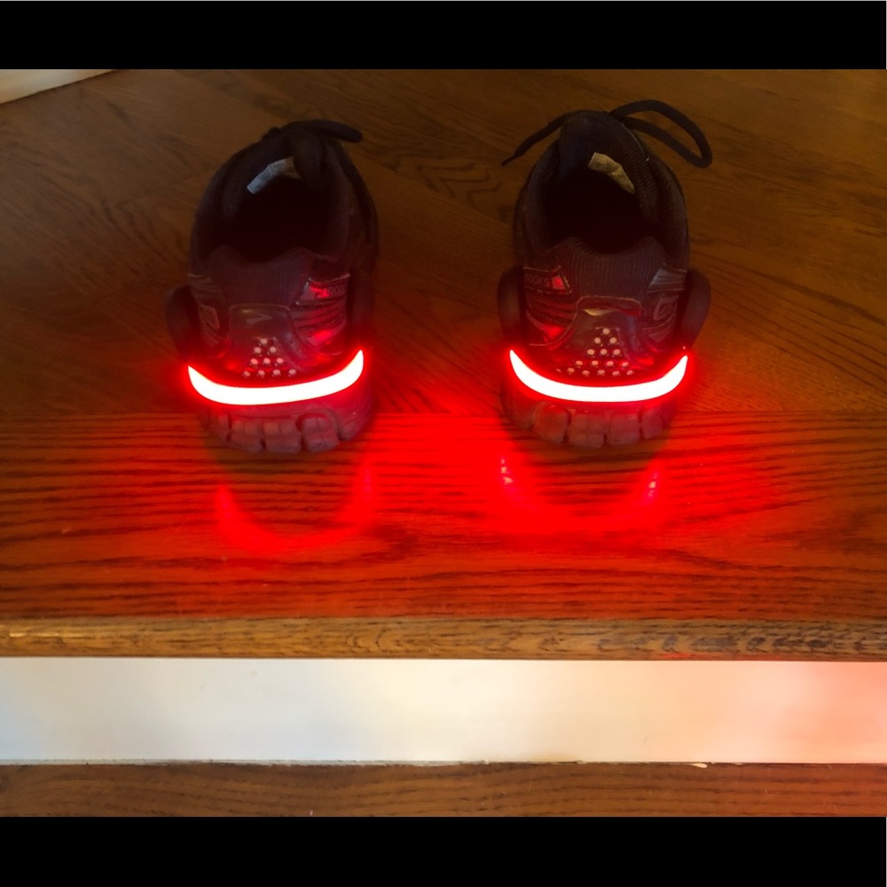 Running lights OS NWOT sneakers LED jogging safety - Picture 5 of 8
